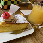 珈琲倶楽部 Bear’s - セットのサラダをかぼちゃのチーズケーキに変更