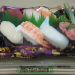 スーパーシマダヤ - にぎり寿司8貫