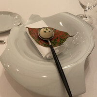 ラ・トゥーエル - ❷セロリのムース、ホタテ、柑橘