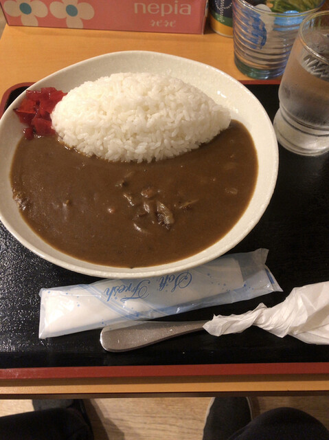 函館朝市にある渋めの喫茶店 : シルキー