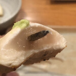 とり喜 - 中心は薄っすらピンク色