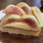 ヴィラデスト ガーデンファーム アンド ワイナリー - イチジクタルト　断面