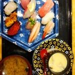 氷見回転寿司　粋鮨 - 