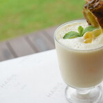 Pine lassi