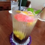 カフェ フェイト - フルーツティーソーダ