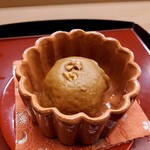 Akasaka Kikunoi - ⚫【強肴】「小蕪風呂炊き　胡桃味噌　胡桃　振り柚子」