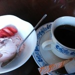 ラクラク - ﾚﾃﾞｨｰｽlunch☆今日は桜のｱｲｽ小豆入りでした♪4/22再訪