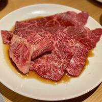 ビーフキッチン 恵比寿店 - ランチセットのタレ3種：中落ちカルビ／イチボ／カメノコ