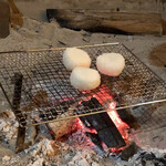 Kayabuki Ammii No Sato - 焼きおにぎり