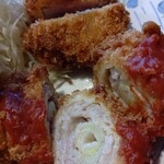 赤坂とん平 - ロースねぎ巻きフライ