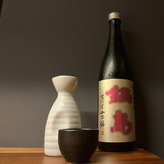 お料理に合わせて厳選した日本酒と日本ワイン