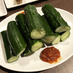 肉山 - 10．冷やしきゅうりと豆味噌