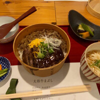 すき焼きと牛まぶし ももしき - 