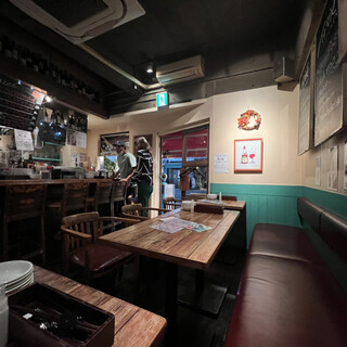 ワイン食堂 イナセヤ キッチン_2