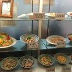 マルシン飯店 - 