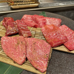 西麻布 焼肉 X - 