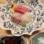 草庵　田なか - 鯛の皮目の細工が綺麗だった。