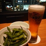 MY Shokudo Dining & Sakaba - スタートはビールと枝豆
