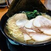 横浜家系ラーメン 極豚家