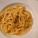 ラ・ベットラ・ダ・オチアイ - 新鮮なうにのスパゲティ