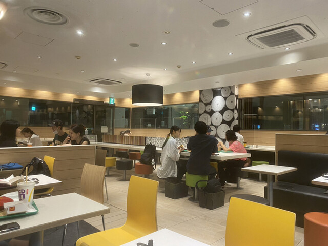 写真 : マクドナルド 銀座インズ店 - 銀座一丁目/ハンバーガー | 食べログ