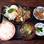 お食事処 欅 - 牛バラ焼肉定食