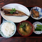 お食事処 欅 - サンマのひらき定食