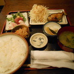 味彩 - お造りと銀鱈西京焼