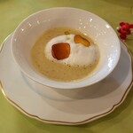 フレンチレストランMori - ジャガイモのスープ