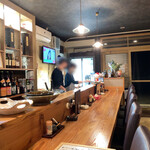 おばんざいと地酒 さんしょく - 店内