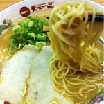 天下一品 - 絶品ラーメン（麺持ち上げ）_2013年4月