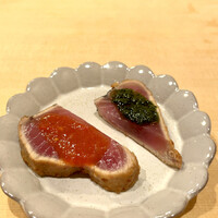 鮨よしかわ 麻布十番 - 揚げカツオ　トマトとジェノベーゼソース