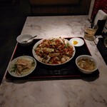 本格中華 尚食軒 - 海鮮焼きそば定食