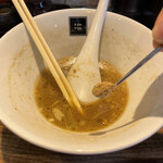 Japanese Noodles Pavilion ronron - 魚粉で味変