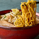 二階堂 - 西山製麺製特注熟成麺の味噌らあめん