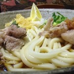 自家製麺うどん甘味処 おにかま - 豚しそ梅ぶっかけ（温）