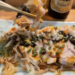 手作り餃子の店 吉春 - よだれ鶏(アップ)