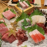 海鮮と釜飯のお店 魚義 - 
