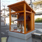 Jouraku An - 祠