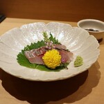 鮨 清松 - ◆造り（イサキ、皮霜作り）