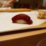 鮨 清松 - ⑦漬けマグロ　（宮城、塩釜産、熟成）