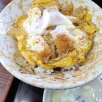 Mendokoro Haijimaya - 謎に美味しいカツ丼。初めての味。