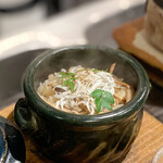 中津をにく - きのことしらすの炊き込みごはん