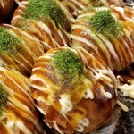 はち八 - たこ焼き。