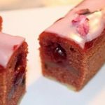 ティーラウンジ　ラ　フルール - 季節のパウンドケーキ。4月30日までは、「桜のパウンドケーキ」をご用意しております。
