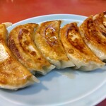 丸吉飯店 - 餃子 500円(税込)(2022年10月1日撮影)
