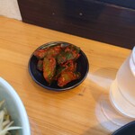 椿ラーメンショップ - サービスキムチ