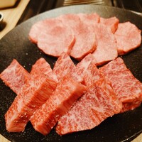 焼肉うしごろ 新宿三丁目店 - 