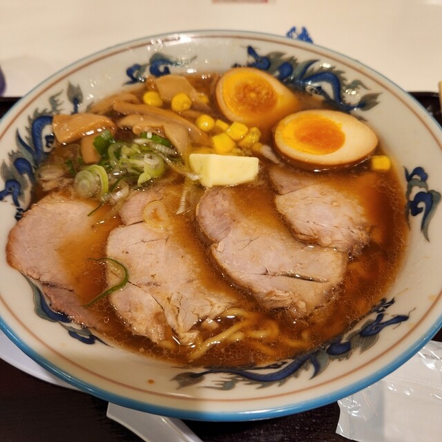 旭川らぅめん青葉 ラーメン村店>