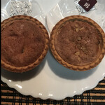 旬彩茶屋夢花 - 左　小雪ちゃんプレーン　右　小雪ちゃん　コーヒー　byまみこまみこ